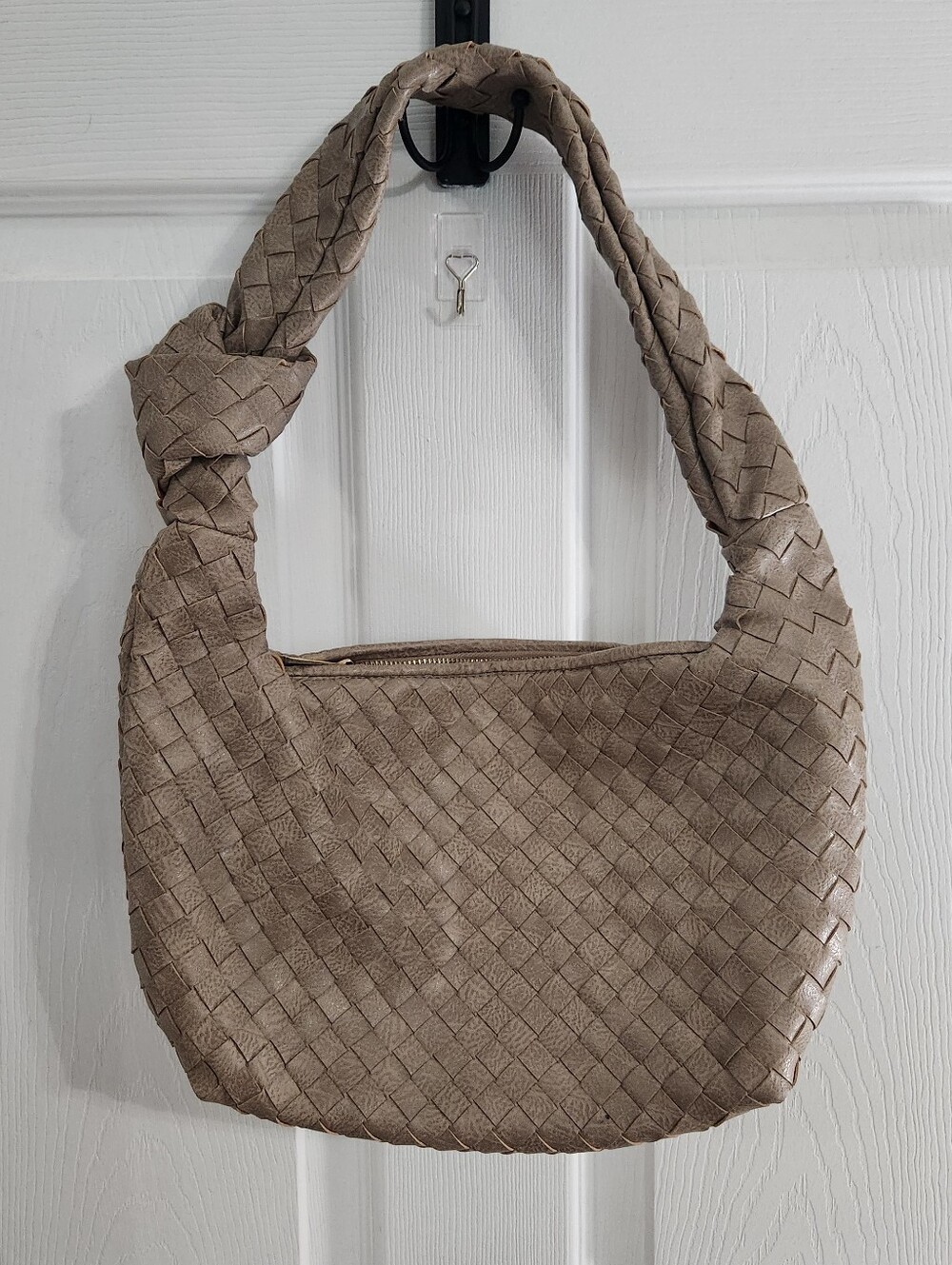 Sam & Hadley slouchy hobo purse woven knotted modern slouchy minimalist boho